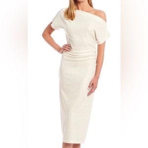 Sophisticated and stunning! Gibson Latimer dress in cream and gold